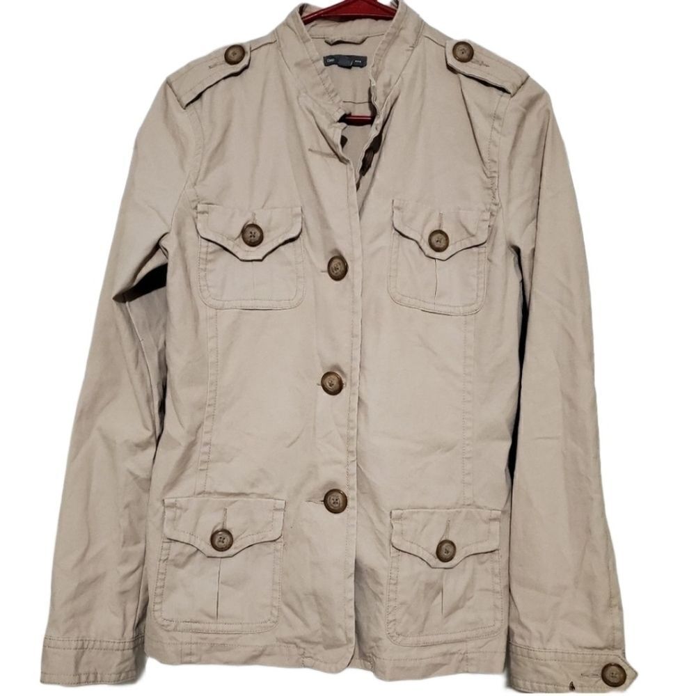 Gap buttonup khaki jacket  - Picture 3 of 11